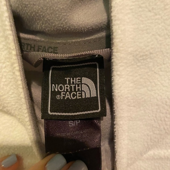 The North Face jacket. - Picture 5 of 5